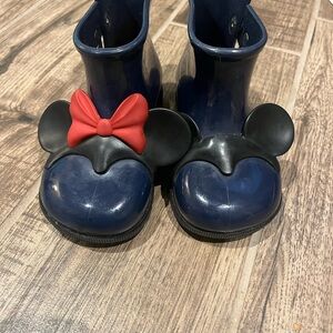 Mini Melissa Mickey and Minnie Red Bow Disney Navy Rain boots size toddler 9